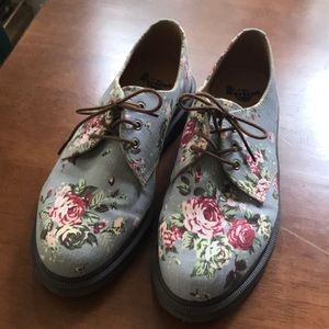 Floral print Dr. Martens oxfords